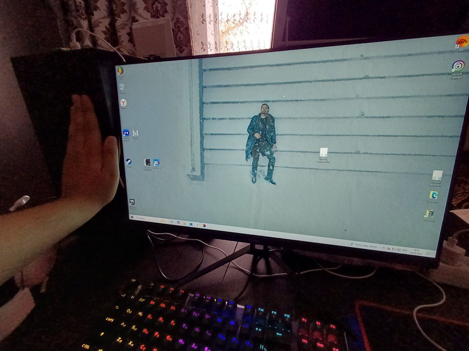 Компьютер игровой со всей переферией.