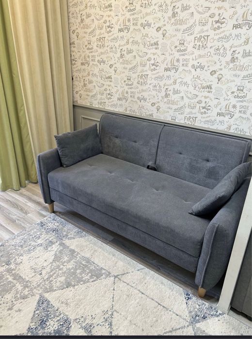 Продам раскладной диван.