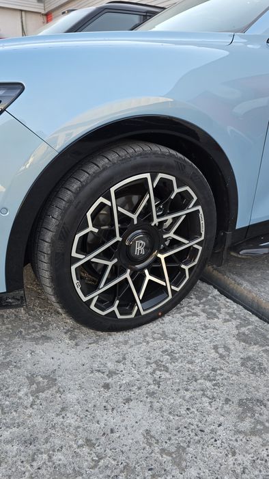 Voyah free 2023yil. DYD Chempion narxida.