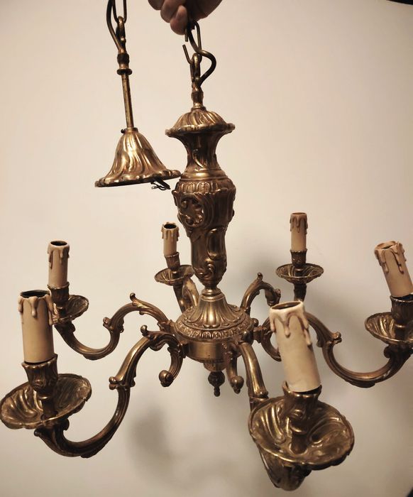 Candelabru deosebit din bronz masiv in stil francez cu 6 brațe ,piesa