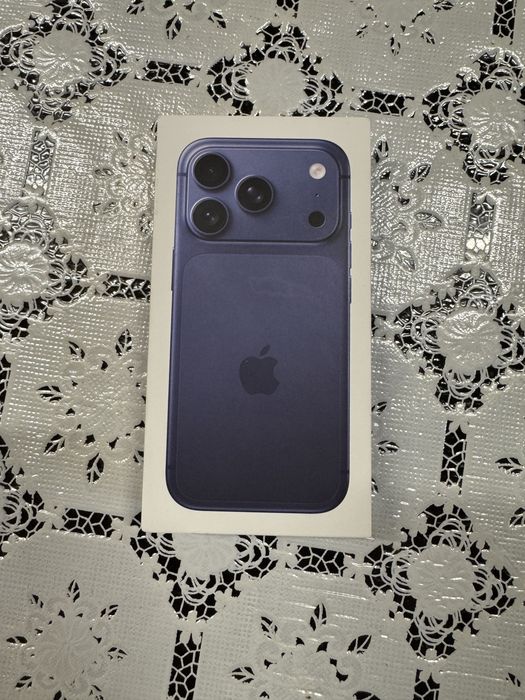 Iphone 17 pro 256gb  Deep Blue