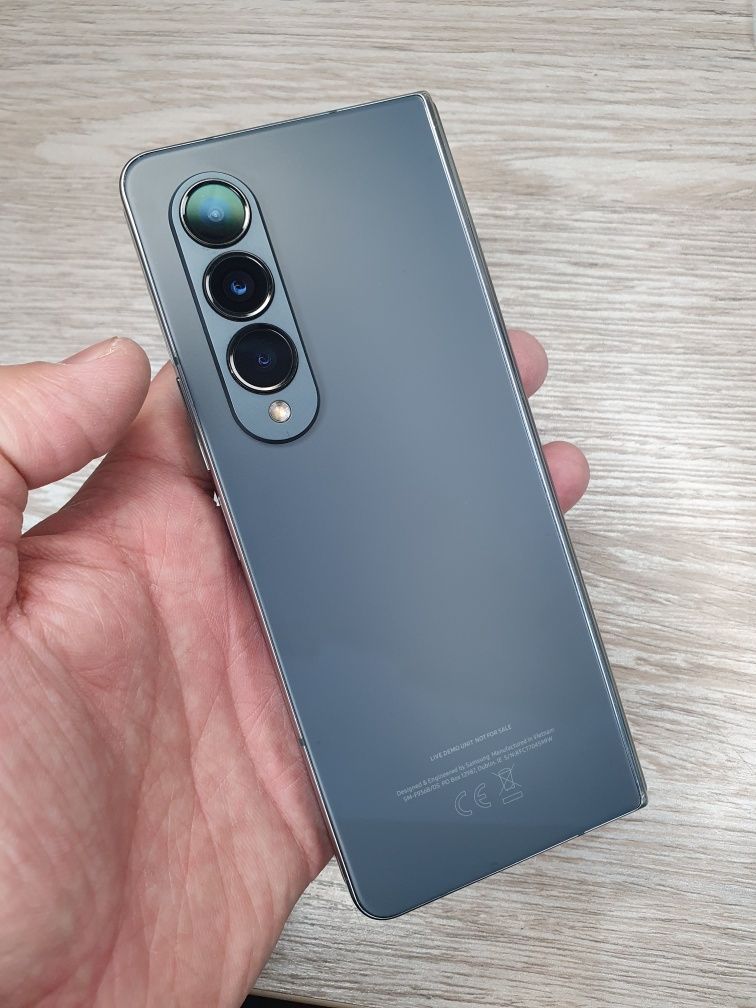 Samsung Z Fold 4 12/256GB Ideal