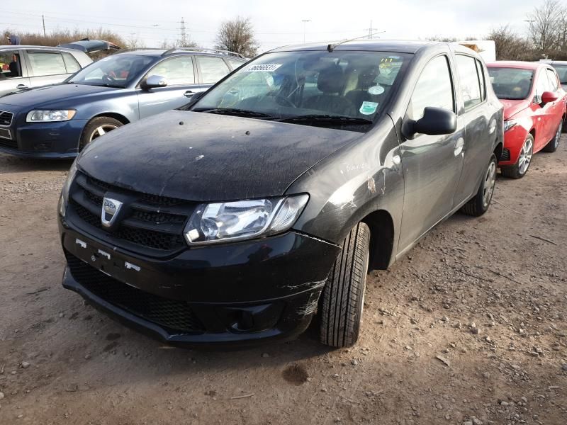 Dezmembrez Dacia Sandero 2013 898cc benzina 5 tr