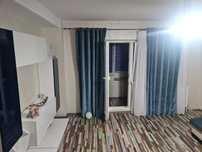 Închiriez apartament 3 camere Stejari