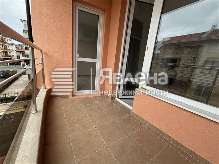 Продава се Тристаен апартамент в Несебър - 94 кв.м за 1054 €/кв.м - Снимка #5