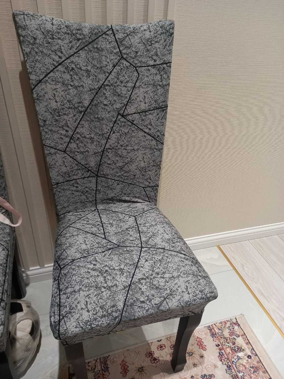 Эластичные чехлы для стульев
