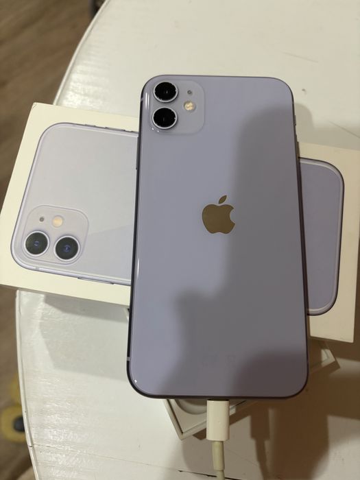iPhone 11 продам………………………………