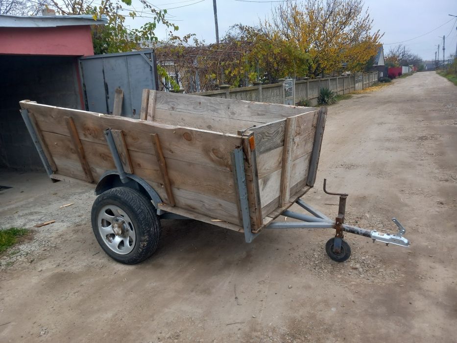 Vind remorca pentru cimp