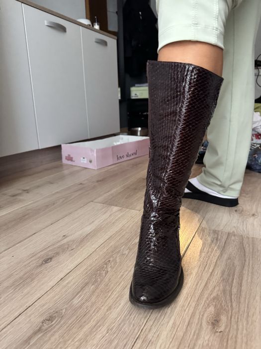 Ботуши естествен лак