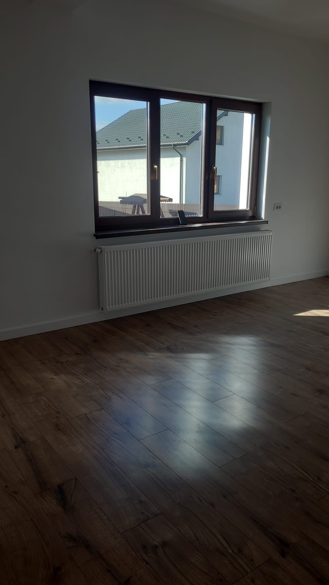 Casa de vanzare Tomesti 2025 persoana fizica