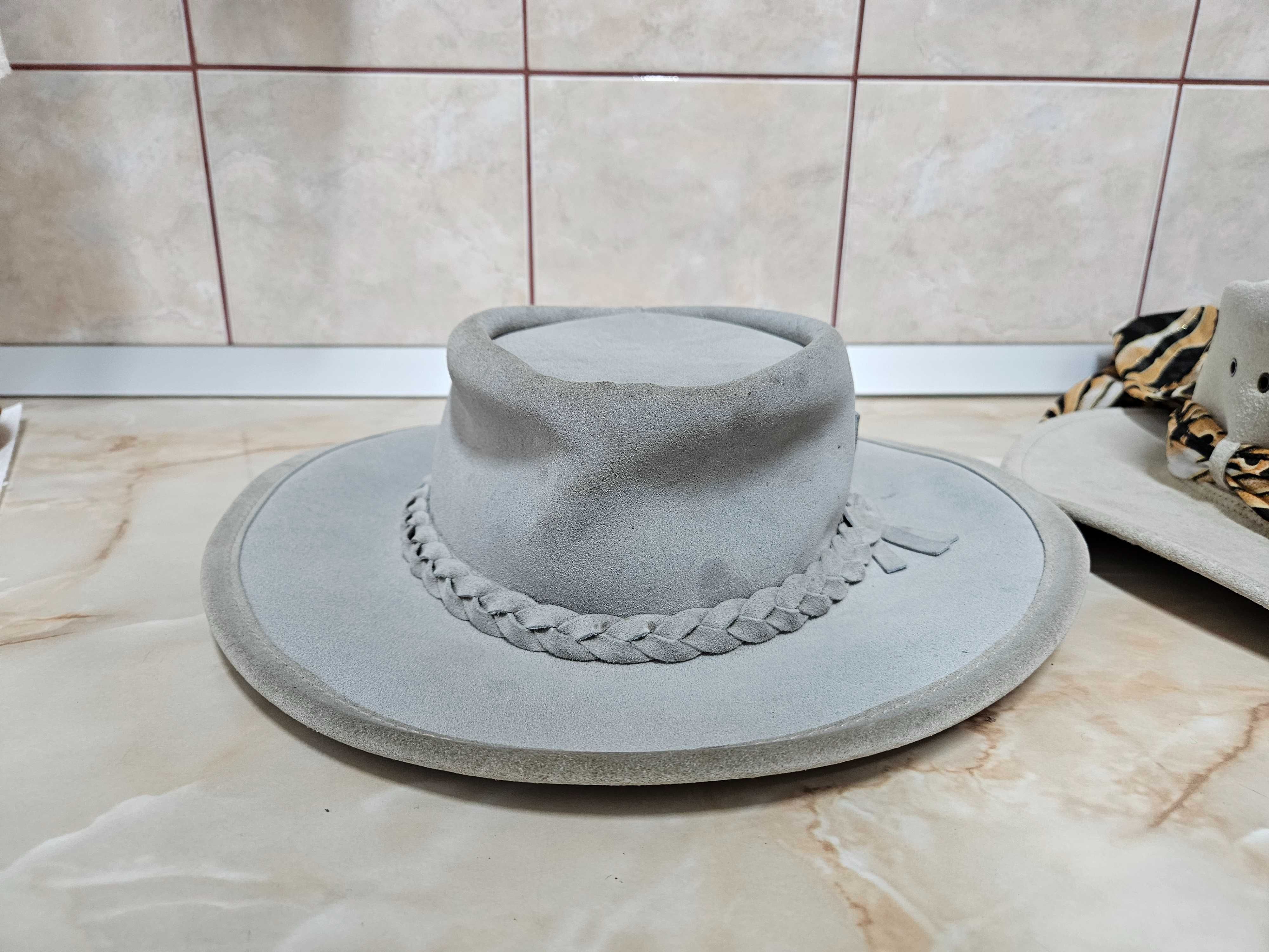 Palarii din piele de cangur