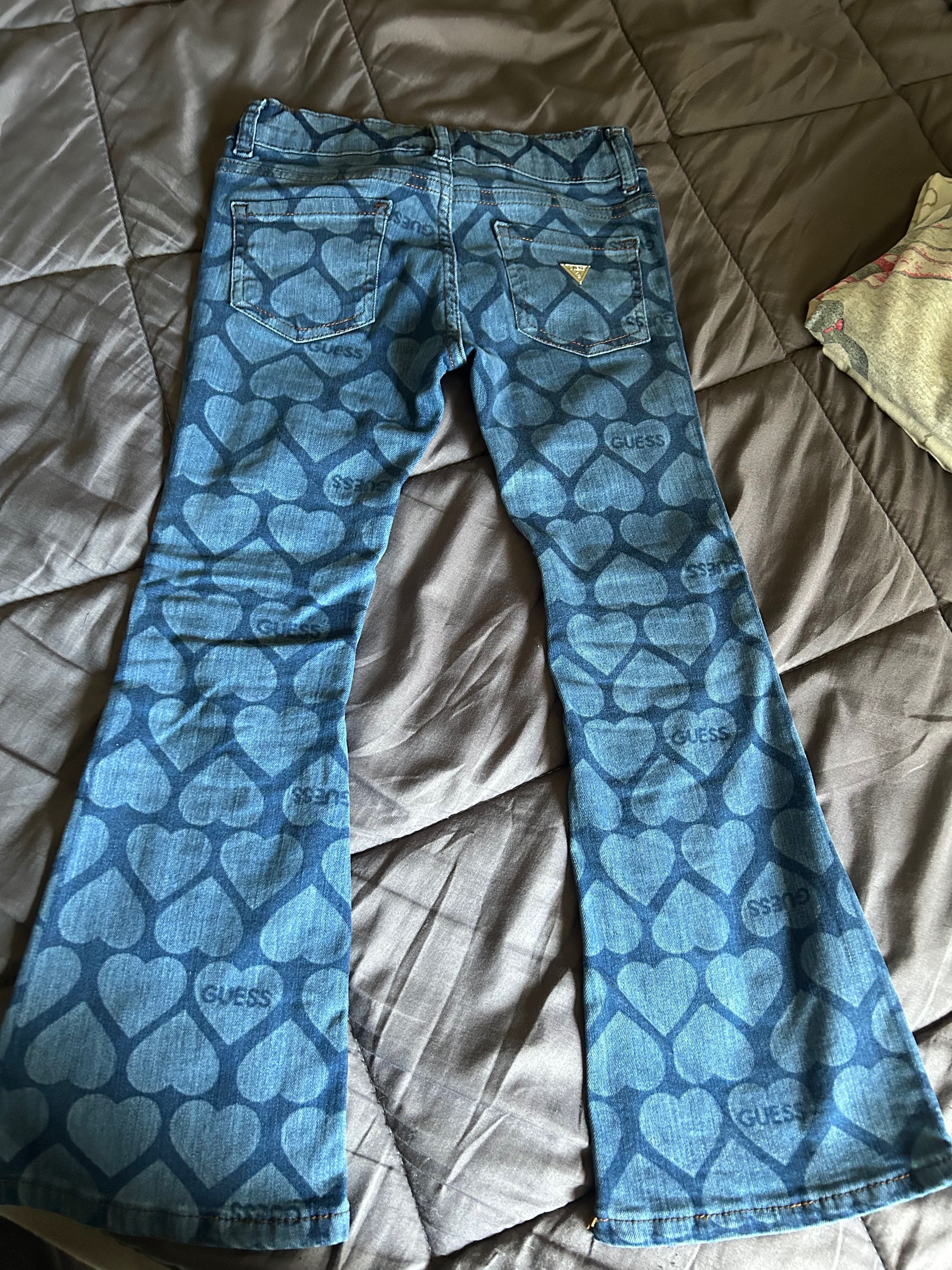Детски дънки Guess за момиче