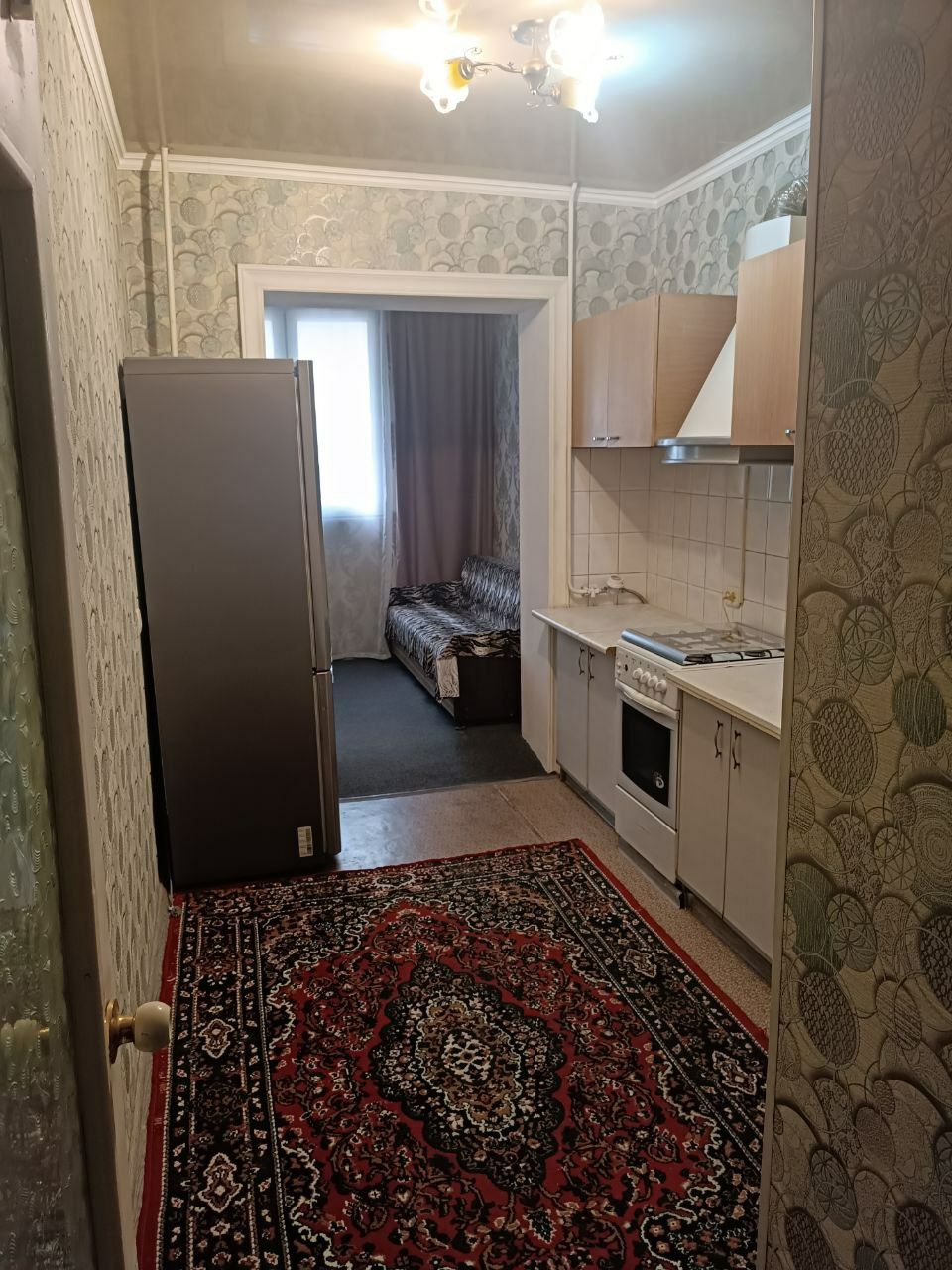 Сдаю 2х ком квартиру 1 этаж Спутник 4 Ярмарка Метро
