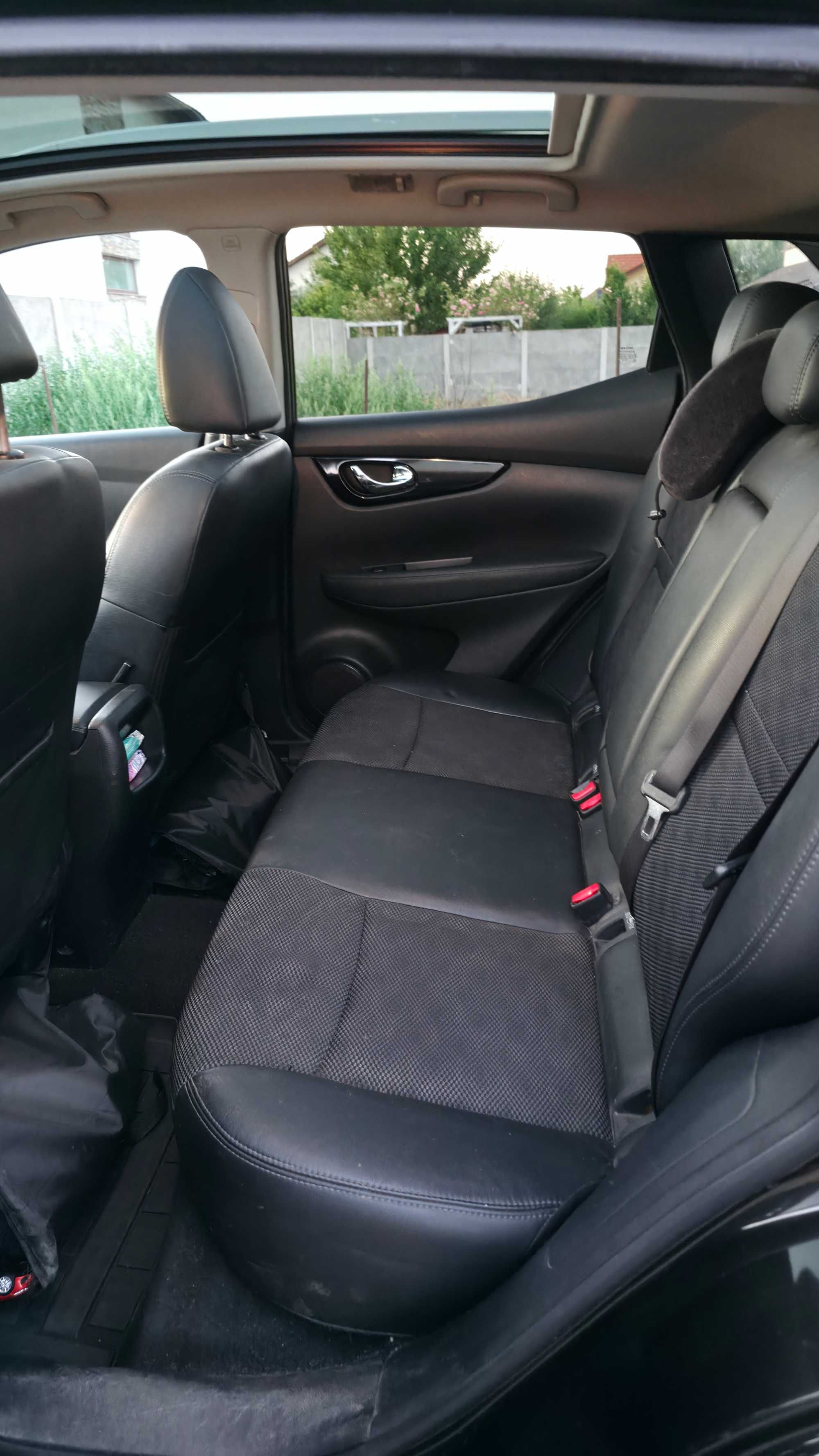 Persoana fizica, vand Nissan Qashqai J11 Tekna - km reali!