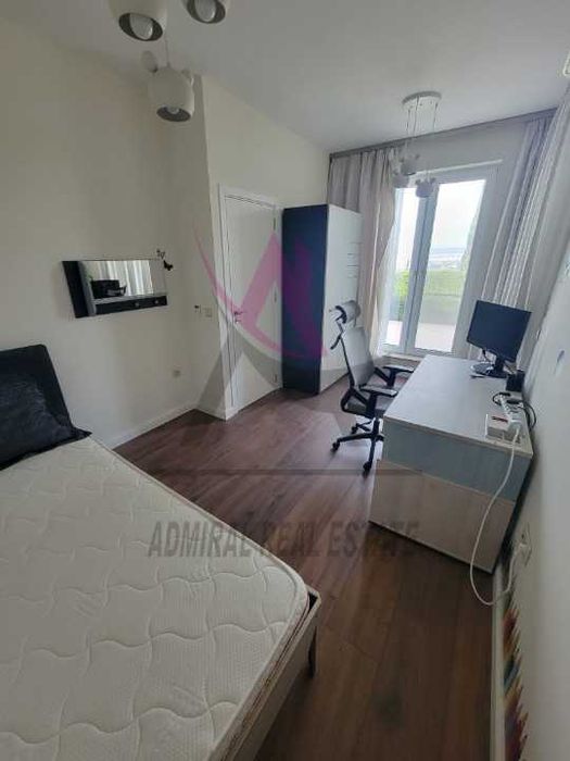 Дава се под наем Тристаен апартамент в Варна, Аспарухово - 105 кв.м за 850 € - Снимка #3