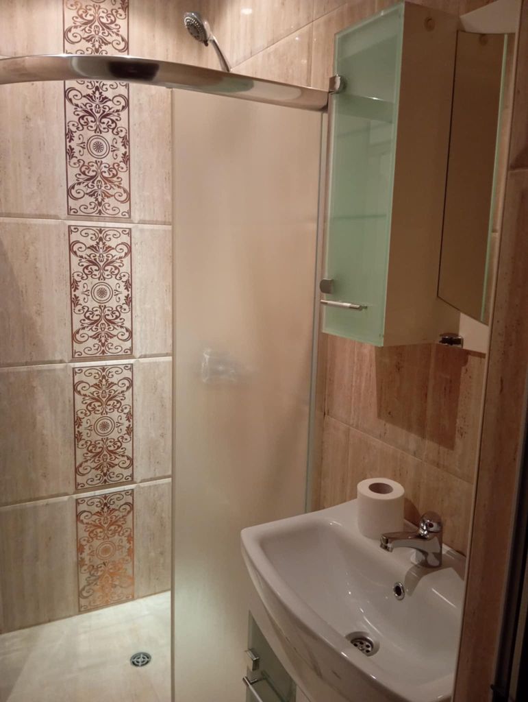 Дава се под наем Двустаен апартамент в Варна, Виница - 50 кв.м за 357 € - Снимка #3