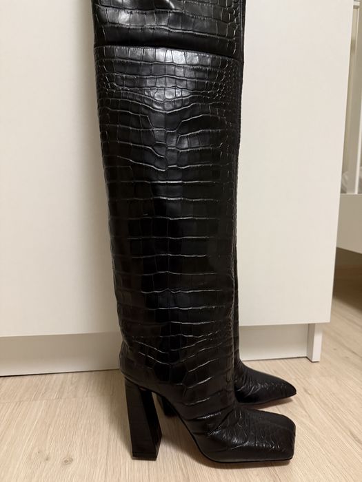 Amina muaddi ботуши