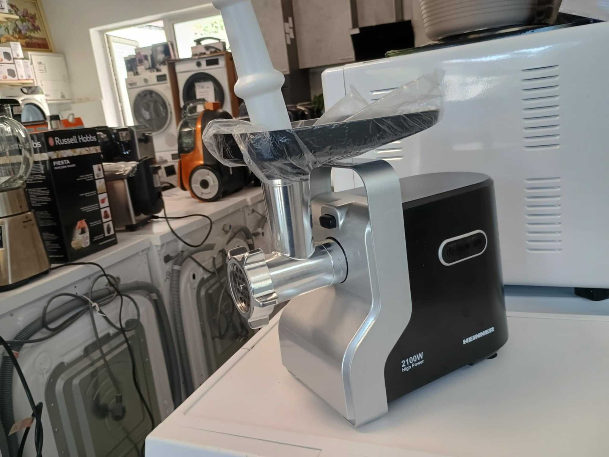 Нова Месомелачка HEINNER MG-2100BKSL 2100W