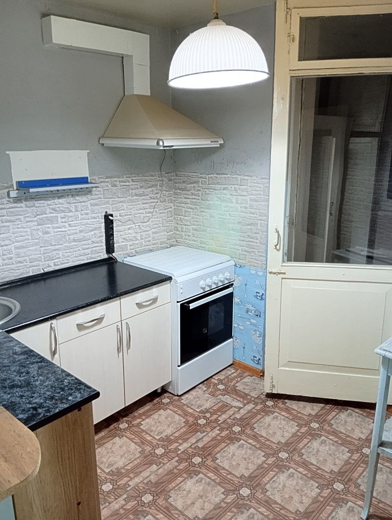 Продается в центре 2-ком квартира с видом на Piramid Tower