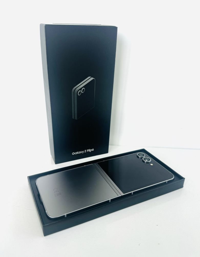 НОВ! Samsung Galaxy Z Flip 6 5G 256GB 12GB Ram Silver 2г.Гаранция!