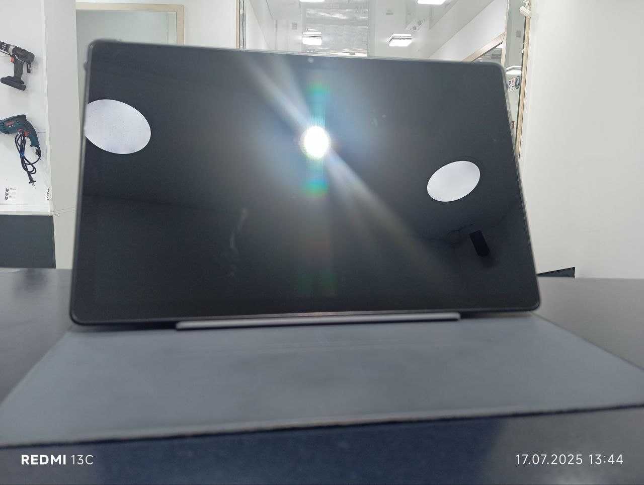 Продается Планшет Samsung Tab A 7  32GB