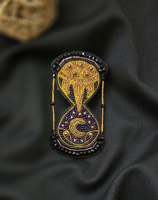 Брошка ръчна изработка