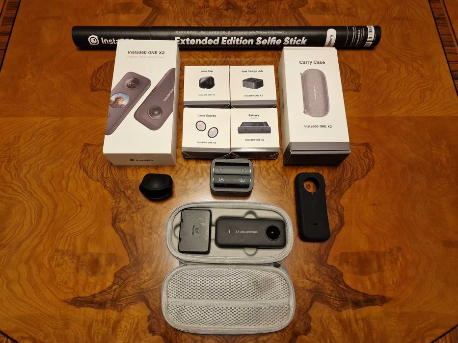 Экшн-камера Insta360 One X2