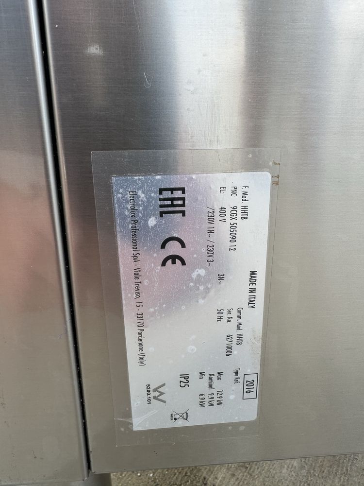 Професионална Конзолна Съдомиялна Electrolux!Помпи.