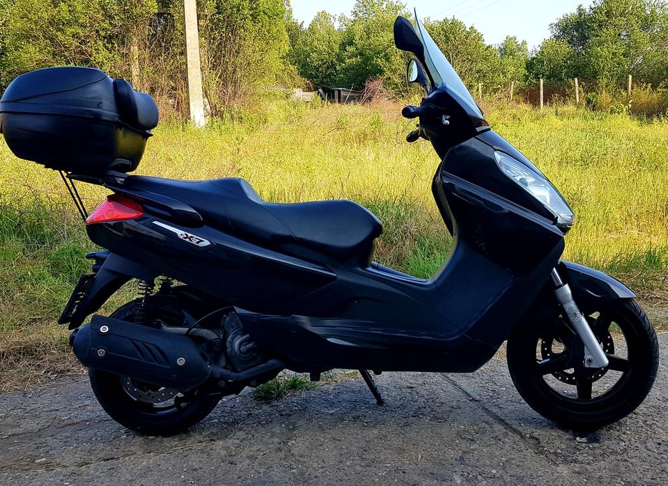 Piaggio evo x7 maxiscuter  27cp 11