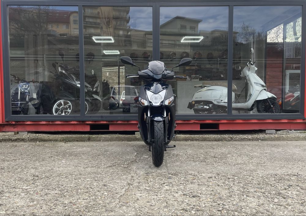 Scuter Kymco Agility 125 cm NOU!