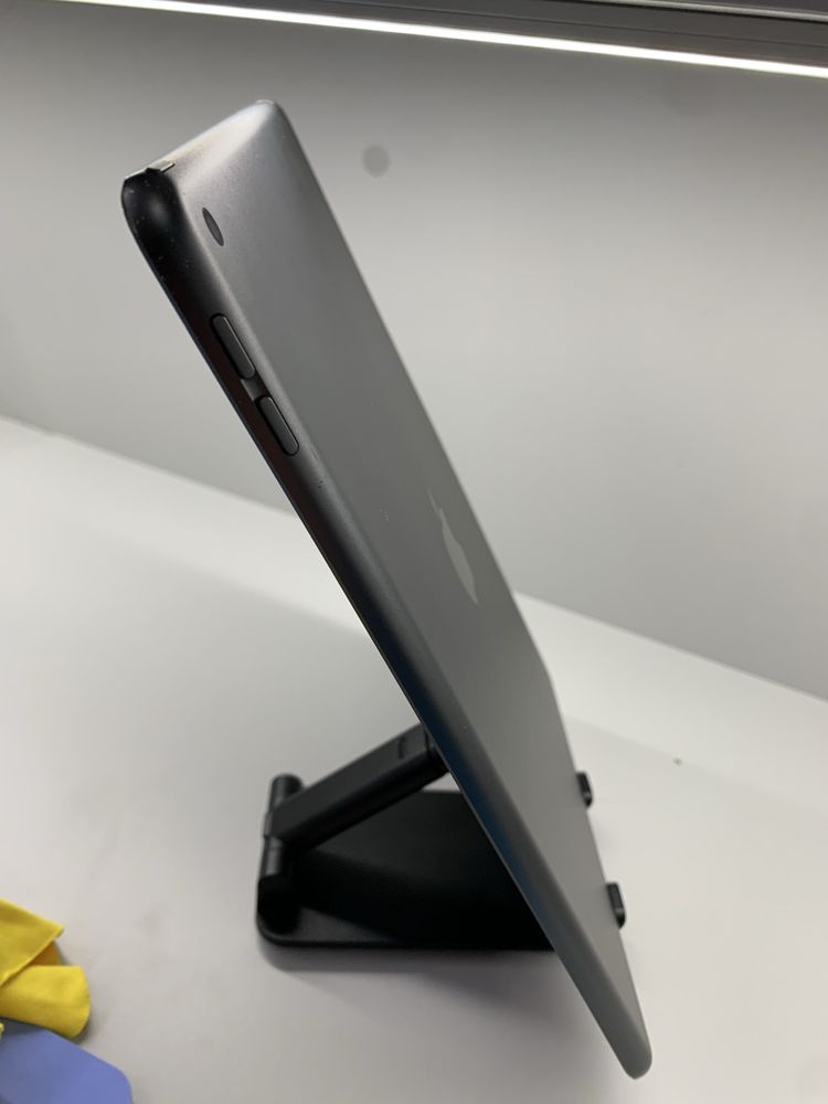 Apple iPad 7th Generation
