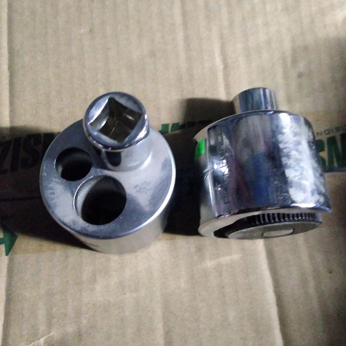 Шпильковерт для выкручиваться шпилек