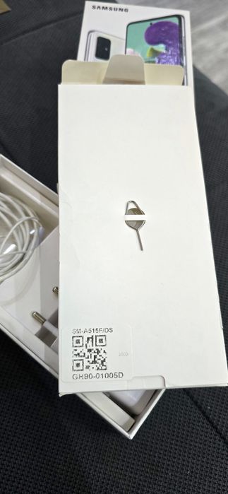 Samsung galaxy A51 128gb white Отличен