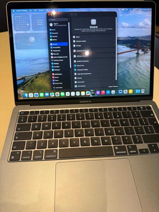 Vand MacBook air M1, ca nou