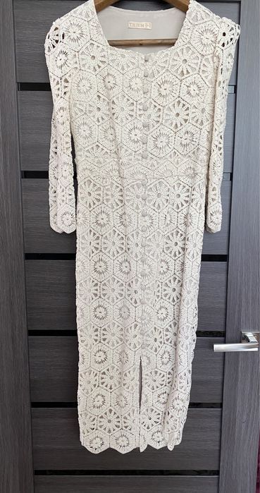 Платье вечернее. Кружевное платье. Женская одежда.