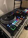 De vanzare consola/controller DJ - RANE ONE + CASE + capac protectie