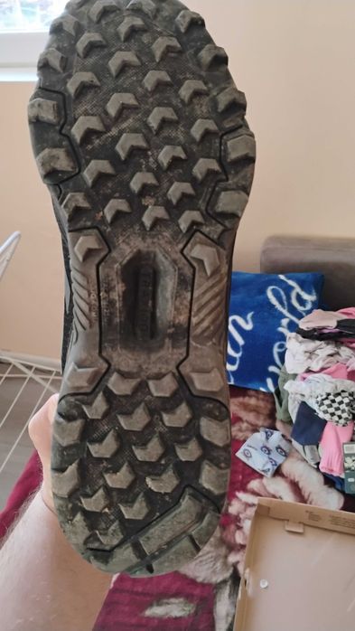 Маратонки.  Във.