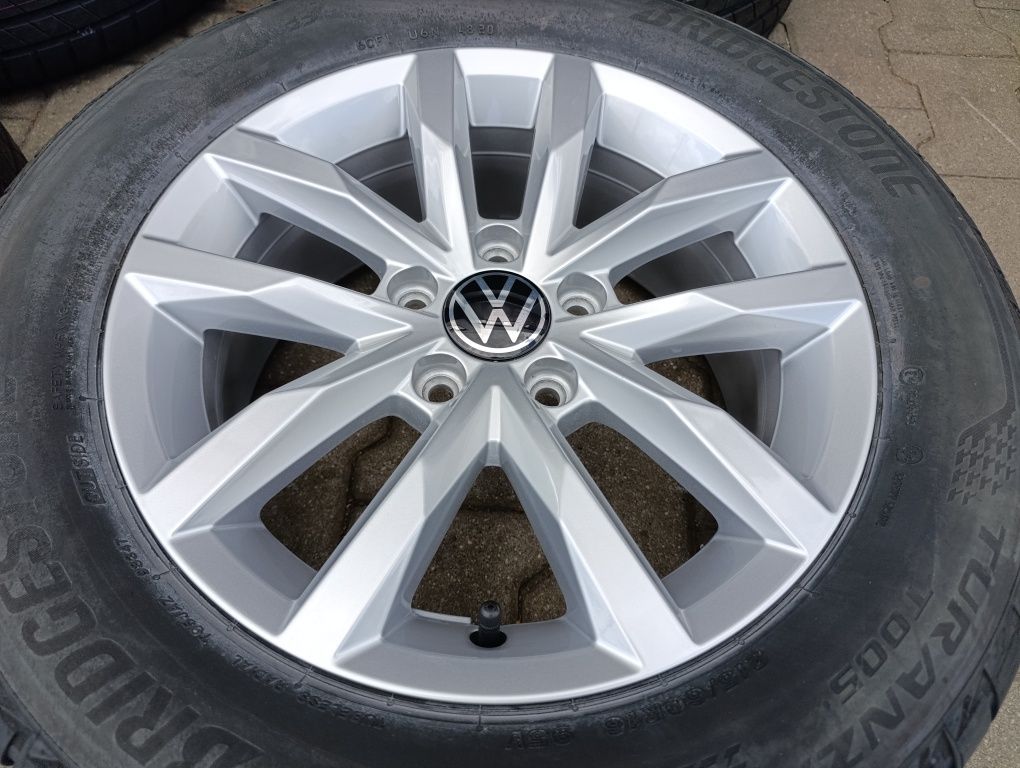 Jante originale VW Passat B7 B8 16''noi cu anvelope de vara noi