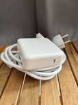 Macbook sau Tableta  ipad Apple incarcator tip C 61W