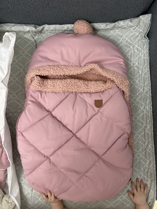 Конверт на выписку для девочки