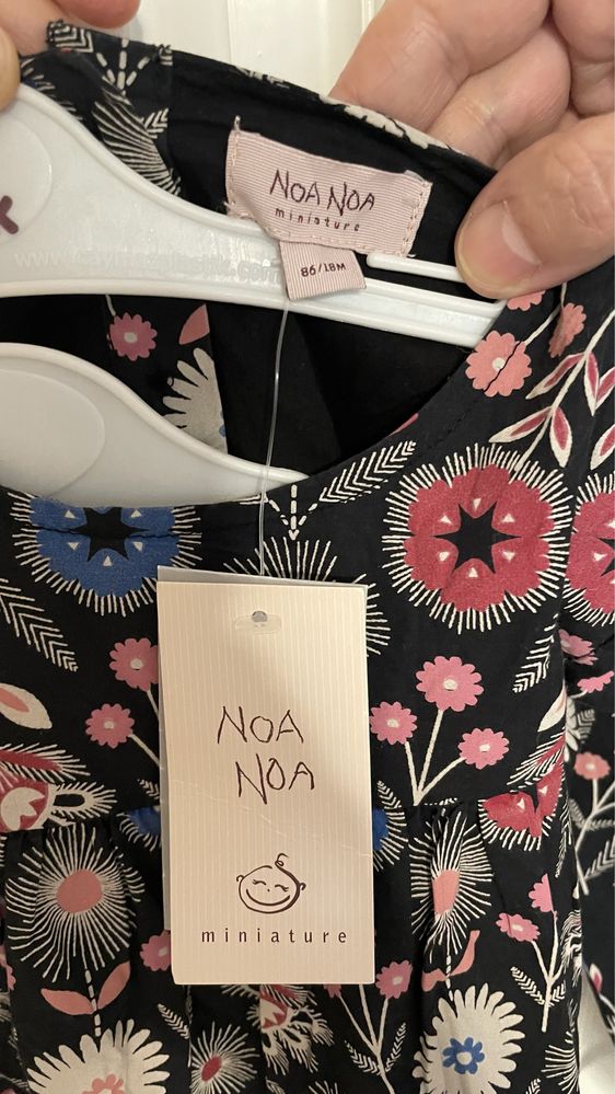 Чисто нова рокля за момиченце Noa Noa miniature 86 / 18м