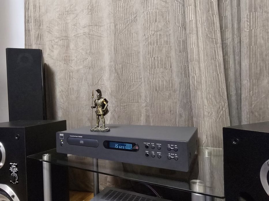 CD Player NAD C521BEE  Sunet de cristal, aparat Hi-Fi adevărat !!!