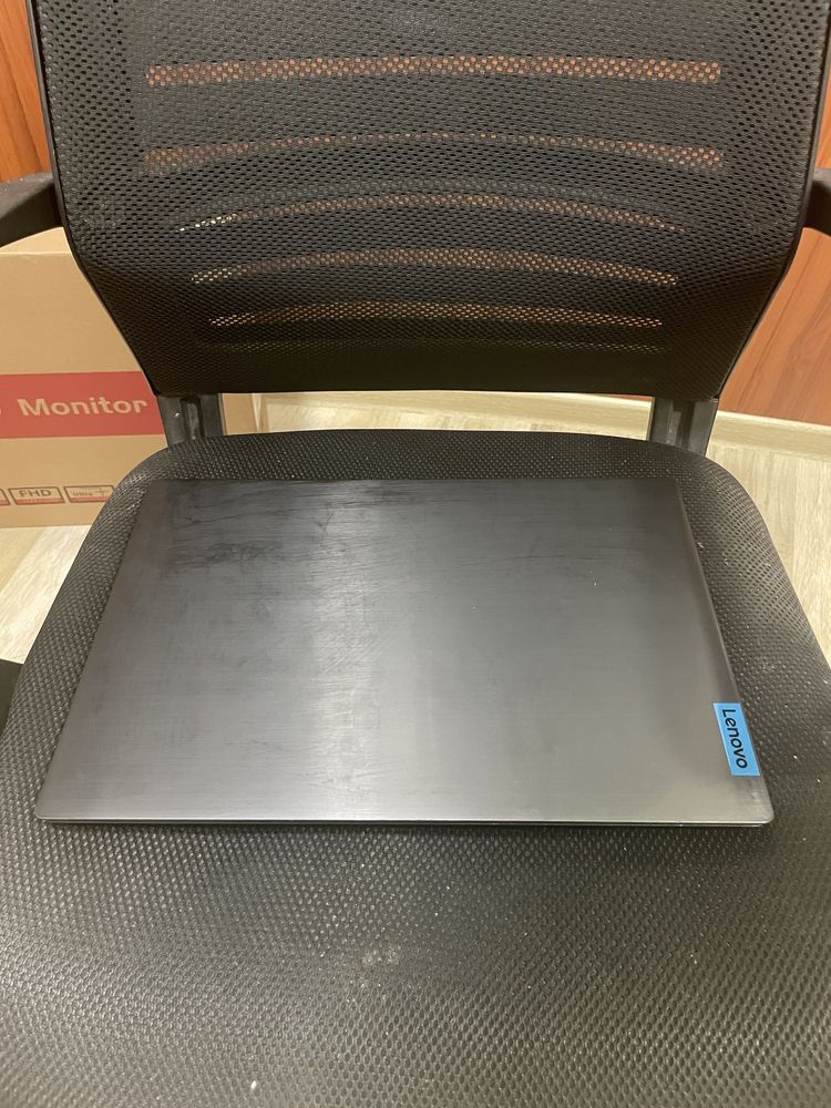 Универсальный ноут Lenovo Y530