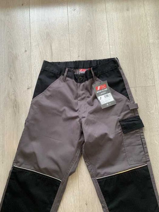 Pantaloni de lucru Nitras noi