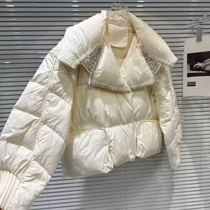 Geaca dama eleganta cu pietre