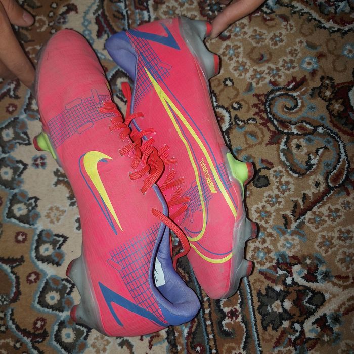 Бутсы Nike mercurial