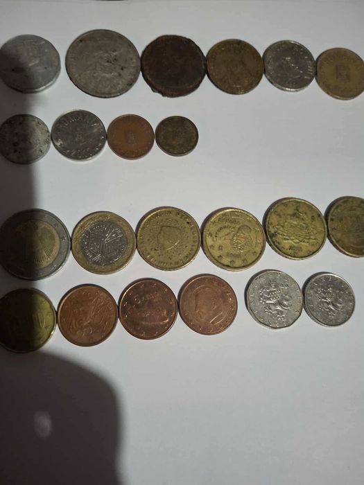 vand monede vechi pentru colectionari