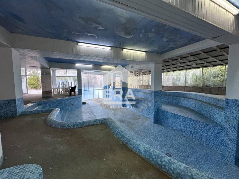 Продава се Хотел в Павликени - 1262 кв.м за 951 €/кв.м - Снимка #2
