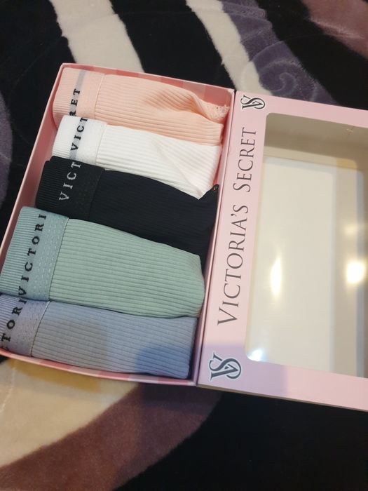 Chiloți dama victoria secret