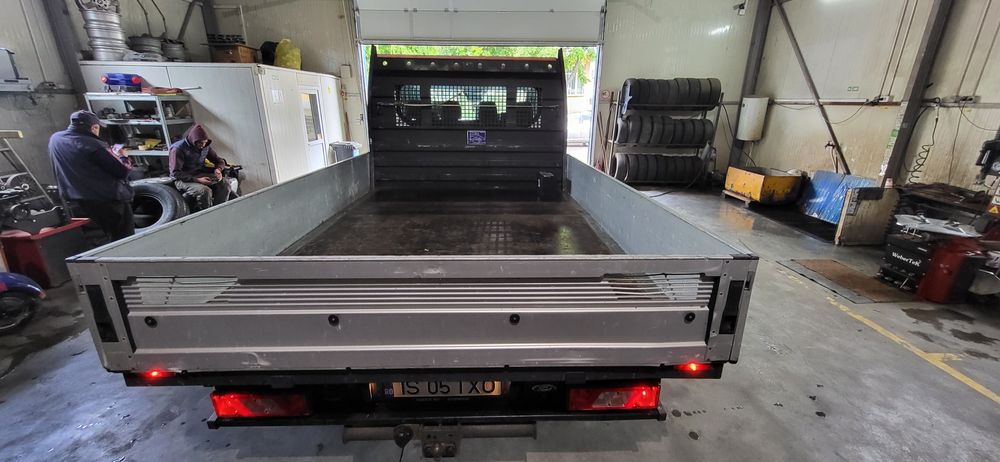 Ford transit doka 7 locuri